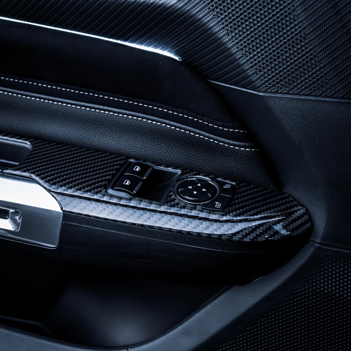 2024+ Mustang Carbon Fiber Window Switch Trim